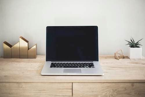 Laptop + charger